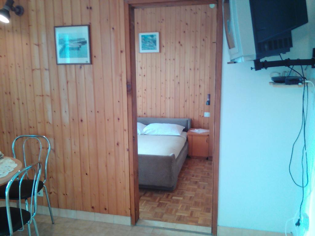 Green Quiet Apartments Vodice Exterior photo