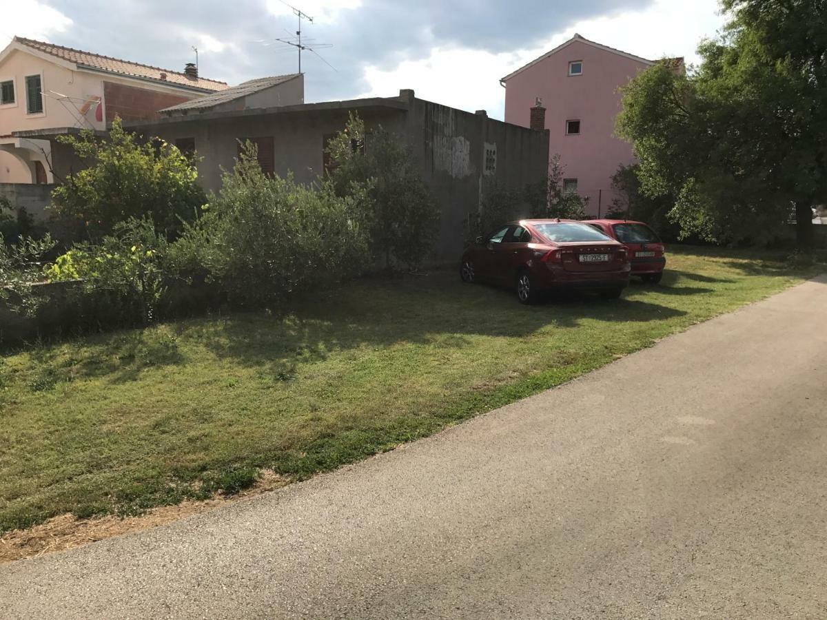 Green Quiet Apartments Vodice Exterior photo